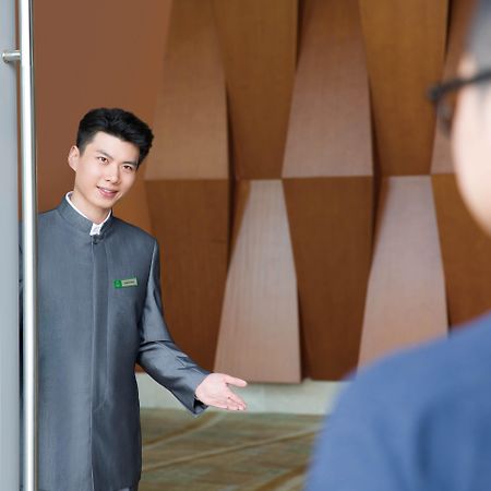 Holiday Inn Resort Yichun Mingyue Mountain By Ihg Buitenkant foto