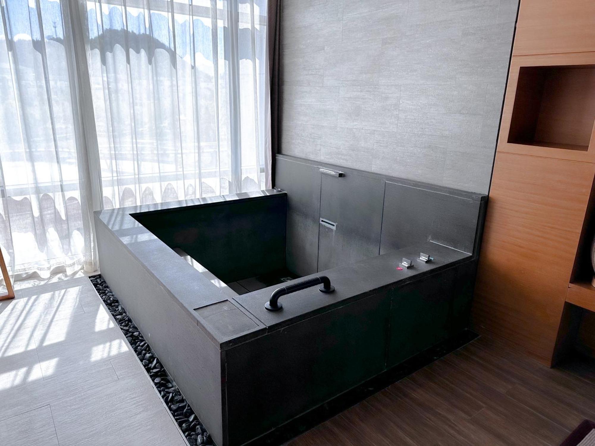Holiday Inn Resort Yichun Mingyue Mountain By Ihg Buitenkant foto