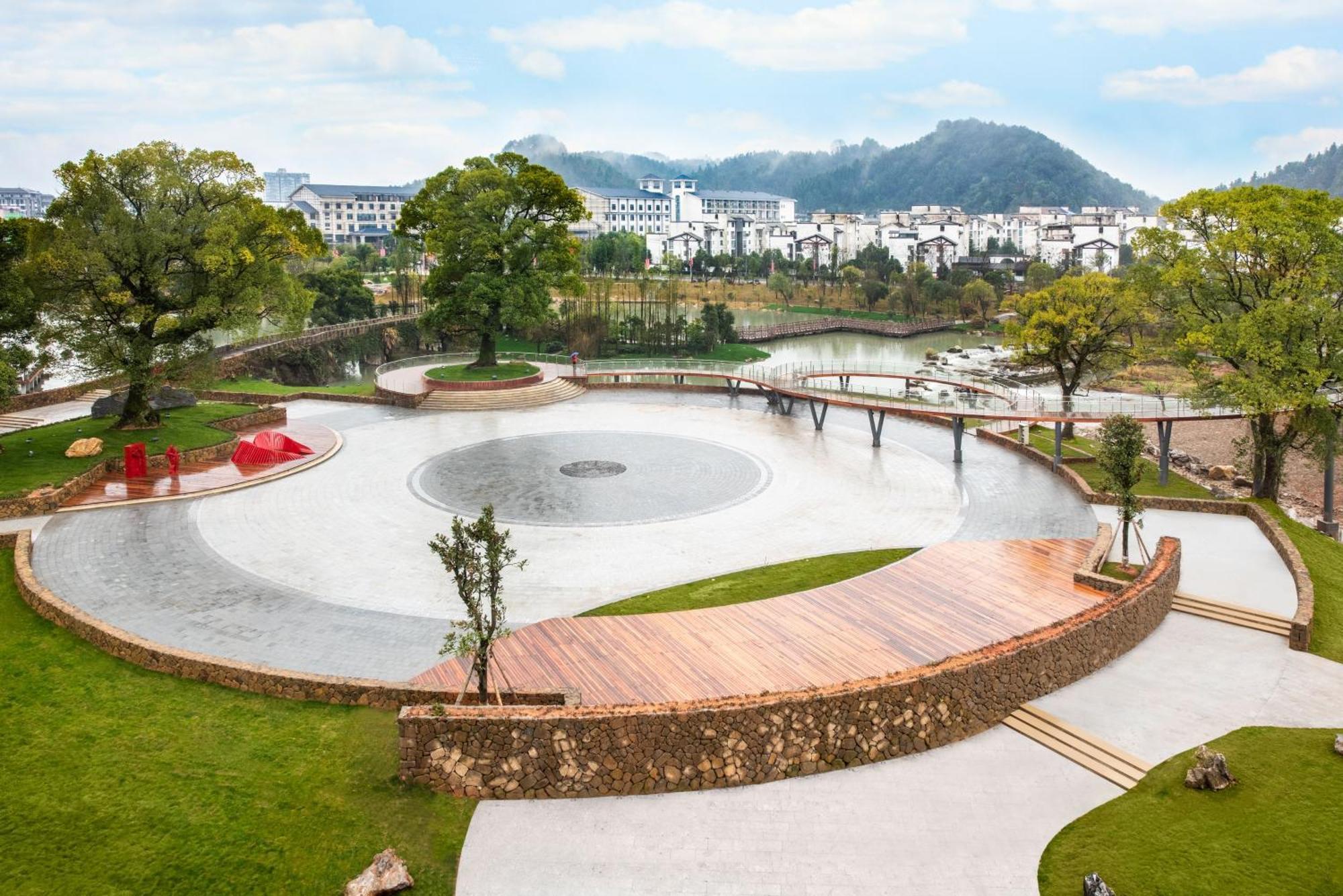 Holiday Inn Resort Yichun Mingyue Mountain By Ihg Buitenkant foto